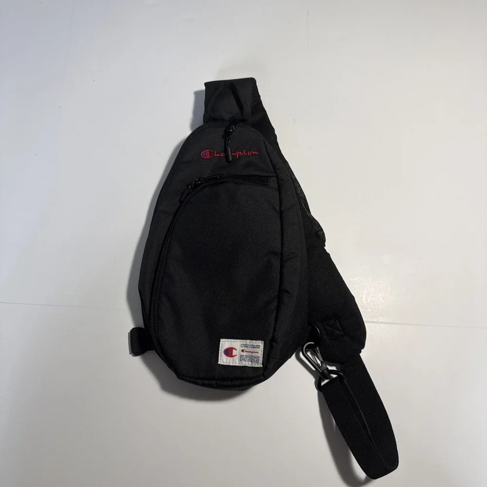 Champion Prime Sling Crossbody Bag Black Adjustable Shoulder Pack Unisex